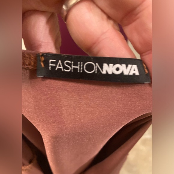 Fashion Nova Rust bodysuit XS - Picture 4 of 5